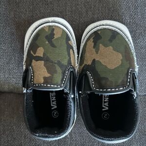 Baby Vans Camo Size 2